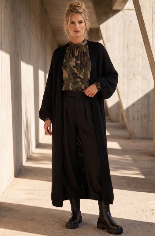 Blond Hour - Lodge Cardigan - Black
