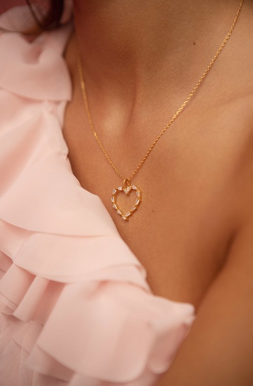 Caroline Svedbom - Baugette Heart Necklace Gold Crystal