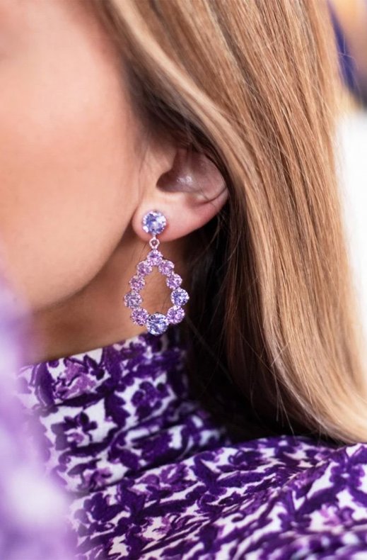 Caroline Svedbom - mini delia earring gold violet
