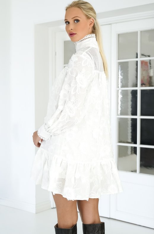 CUSTOMMADE – ELORIE WHITE