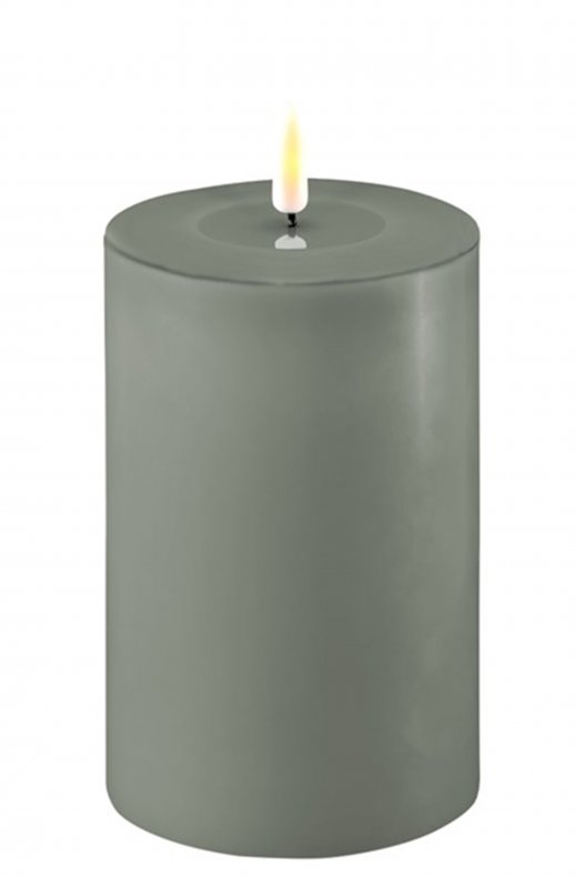 Deluxe Homeart - Led Candle 10x15 cm Salvie Green Indoor
