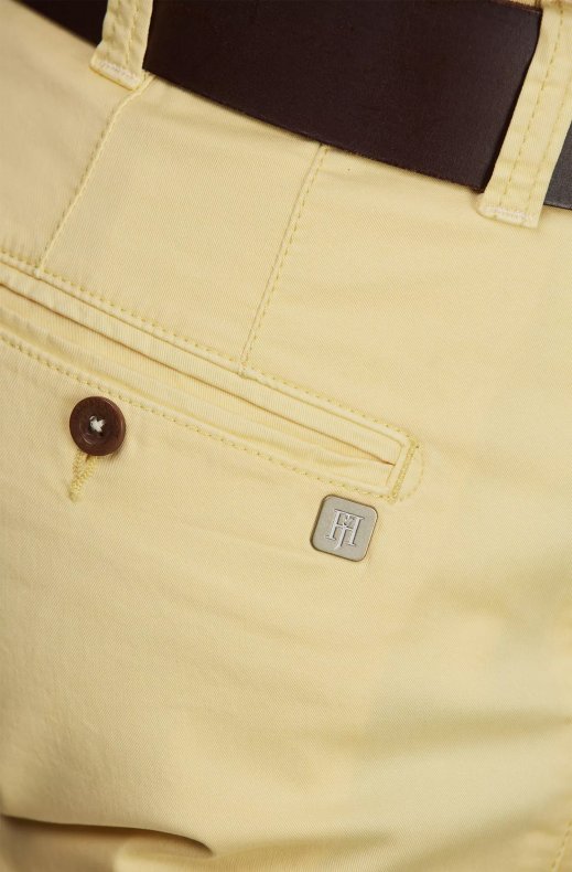 Hansen & Jacob - Classic Chino Shorts - Yellow