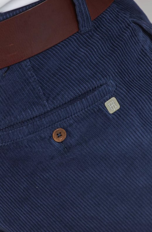 Hansen & Jacob - Washed 8W Cord Shorts - Navy 48