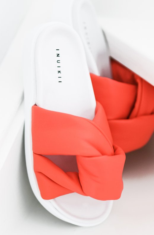 Inuikii - Soft Crossed - Coral