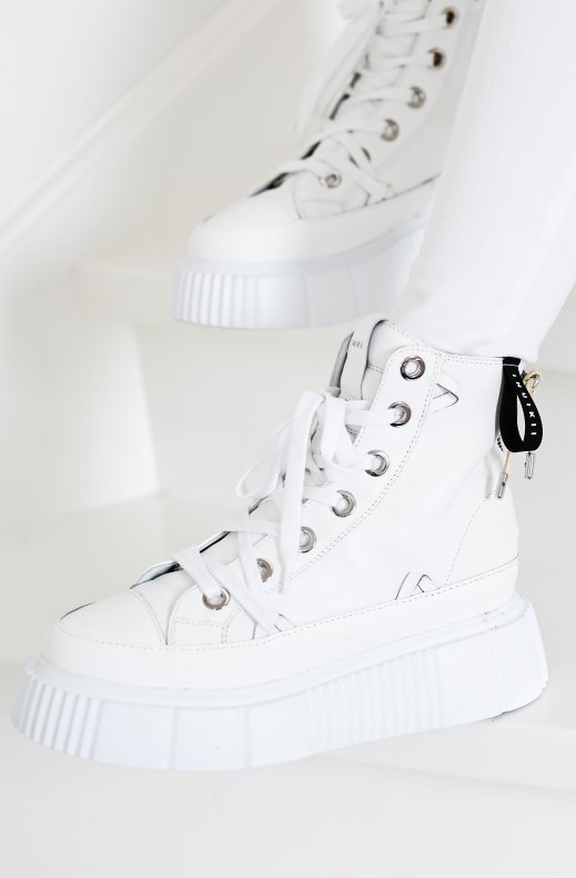 Inuikii - Matilda Leather White