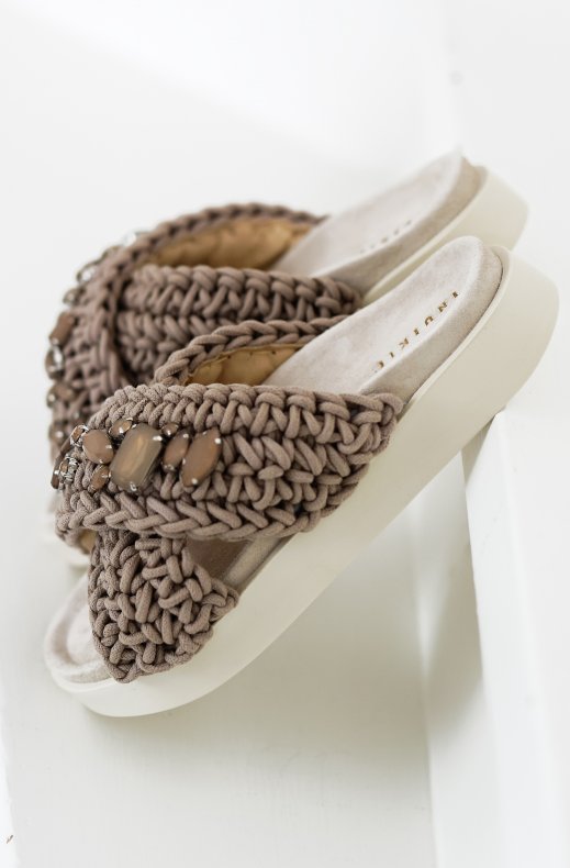 Inuikii - Woven Stone - Taupe