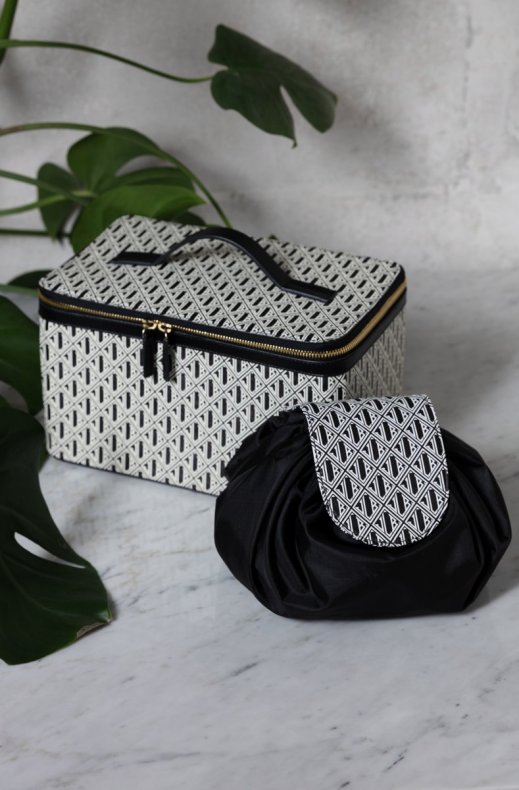 Ceannis - JLB Collection - Beauty box