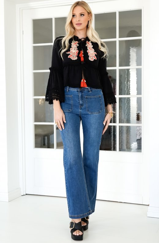 Lola Casademunt - Top with Trumpet sleeve 22360004 - Black
