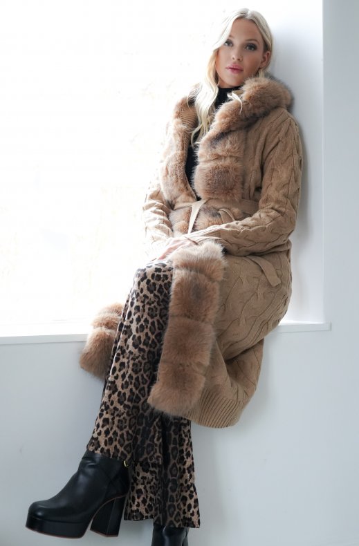 Plain Vanilla - Knitted Cardigan/Jacket with Faux Fur - Camel