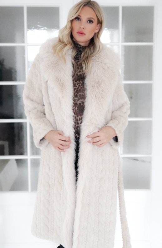 Plain Vanilla - Knitted Coat with Faux Fur - Winter White