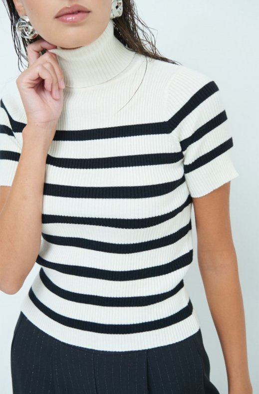 Mixed Brands - Striped short sleeve turtleneck 3373 - Beige