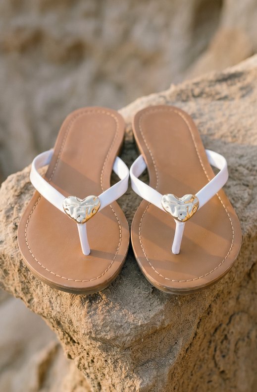Mixed Brands - Flip Flop with gold Heart WL-79 - White
