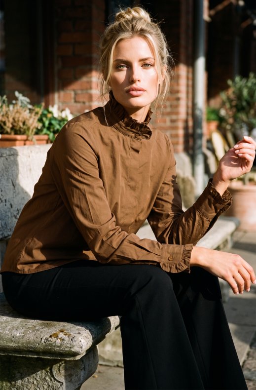 Mixed Brands - Shirt with Frills H0353086 - Brown