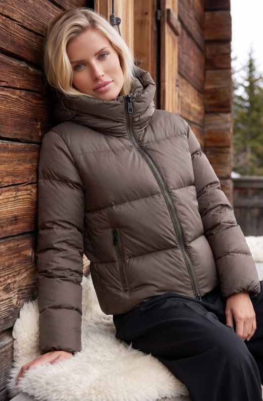 Monel - Val Cenis Short - Light Olive