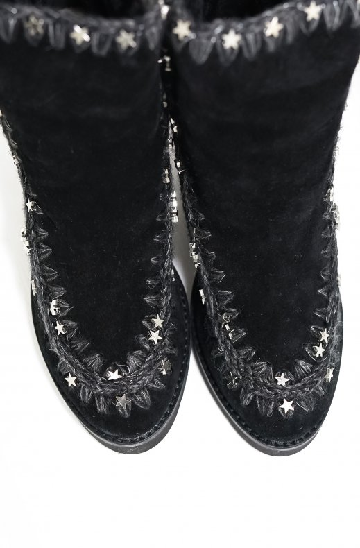 MOU – FRENCH TOE WITH METAL STARS ON ESKIMO STITCHING BLACK