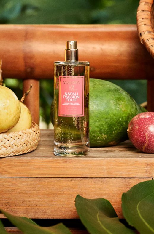 Voluspa - Room Spray V74743 - Napali Passion Fruit