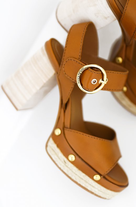 See By Chloé - Platå med Nitar SB38083A- Cognac 