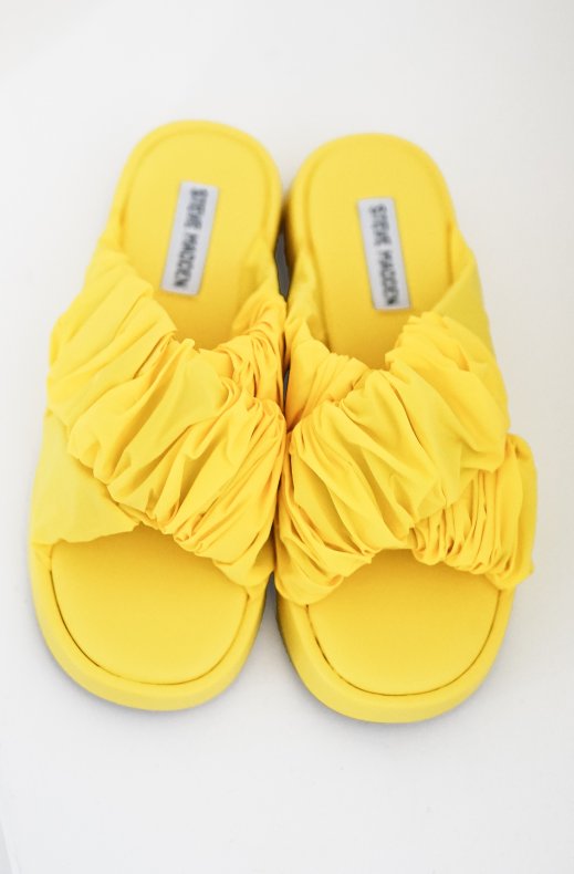 Steve Madden - Bellshore Sandals Yellow