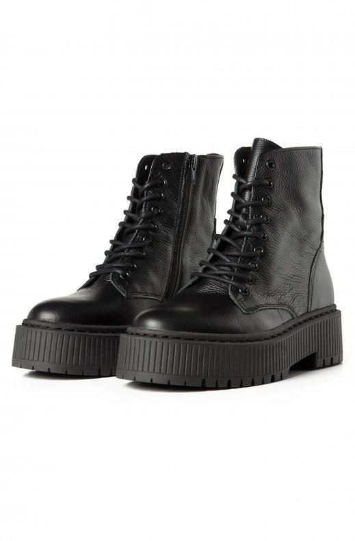 Steve Madden - Skyhy Boot - Black Leather