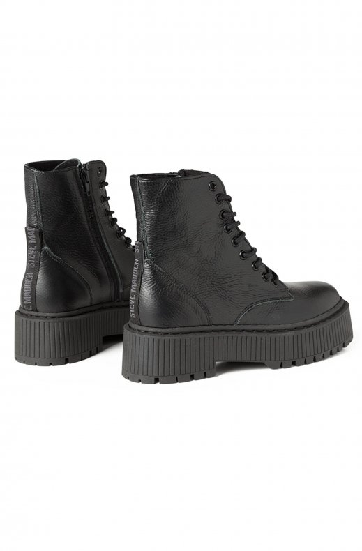 Steve Madden - Skyhy Boot - Black Leather