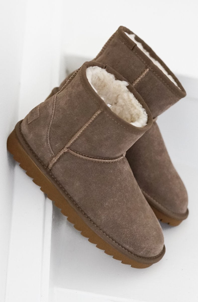 Colors of California - Winter Boot in Suede with Wool Blend