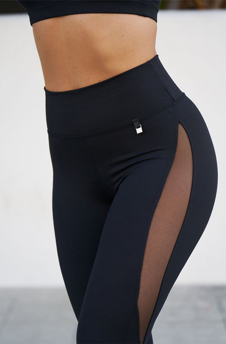 Wallderinska - Edge Mesh Sculpting Tights